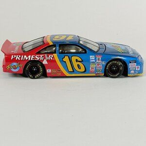 Action Ted Musgrave #16 Family Channel 1997 Ford Thunderbird 1:24 Diecast